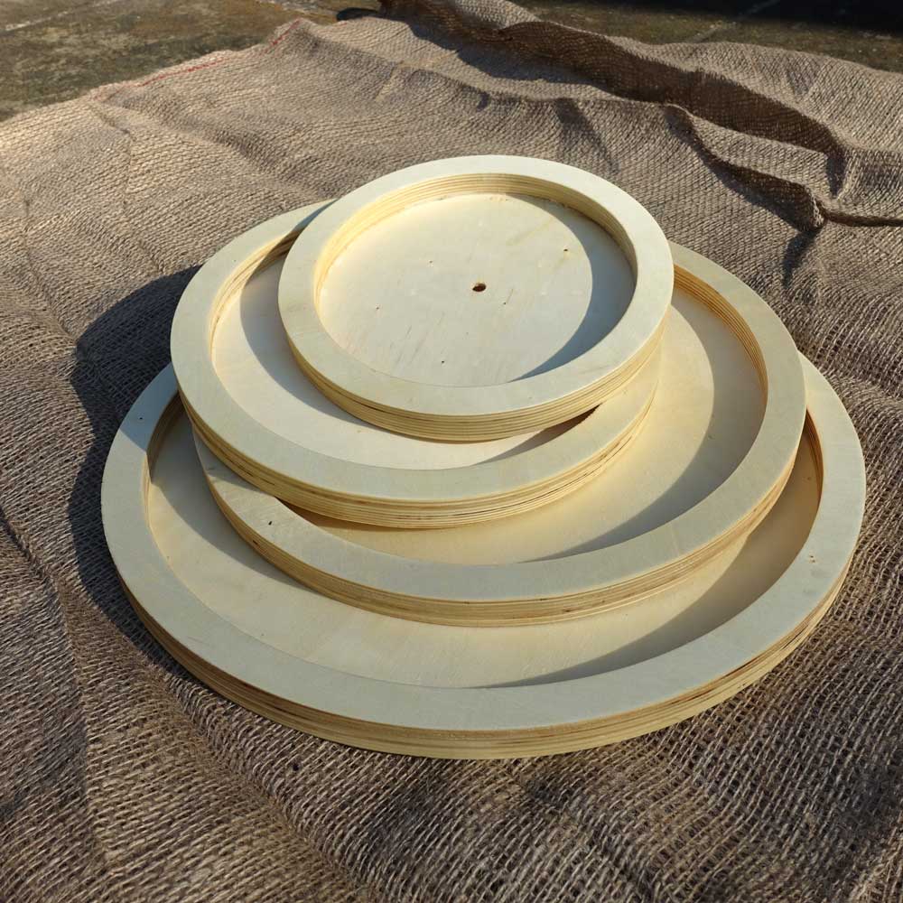 Holzteller-Set
